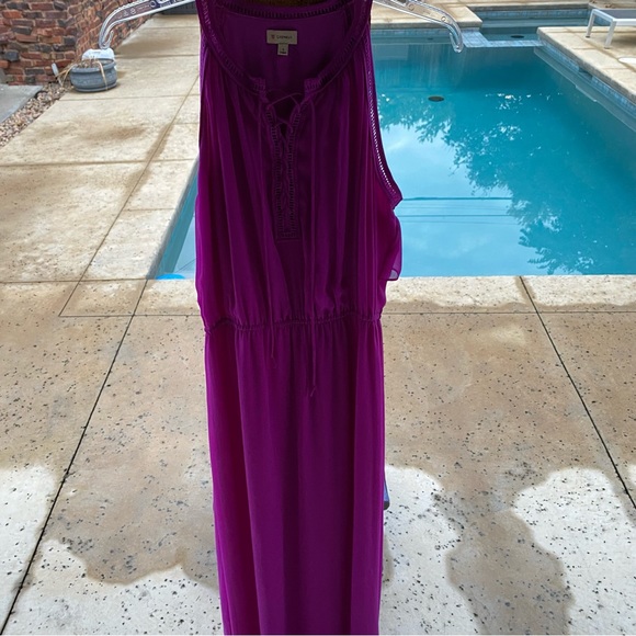 Cremieux Liam Lace Up Front Maxi Dress in Bright Mauve Women’s size small - Picture 3 of 8